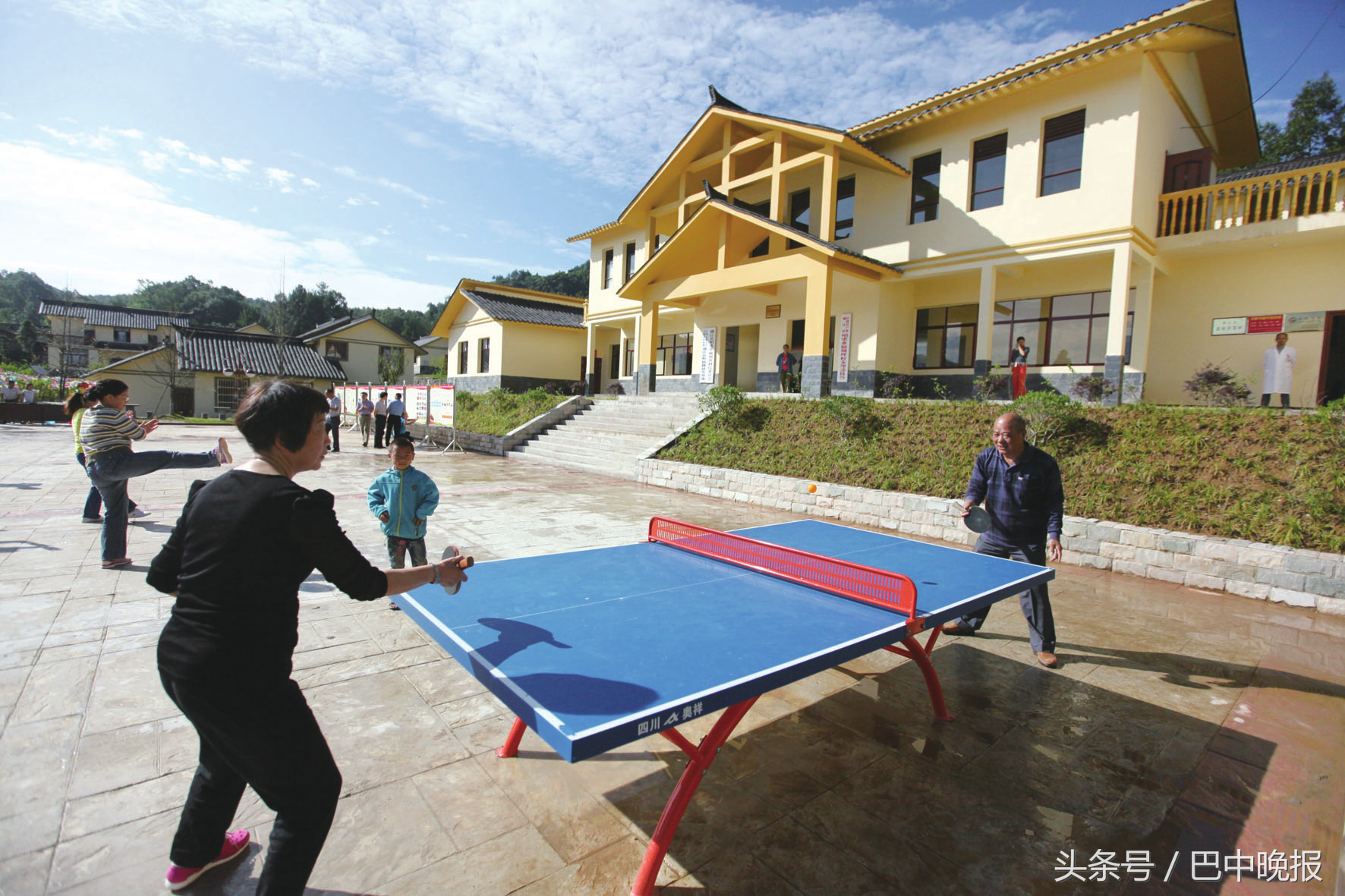 唱歌乡麻坝坪村 深挖旅游资源村民过上好日子