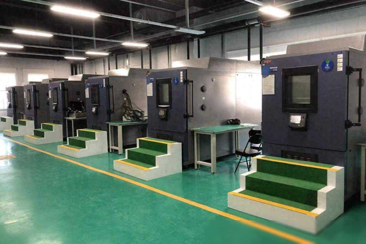新能源汽车老化房：性能稳定与可靠性提升的关键