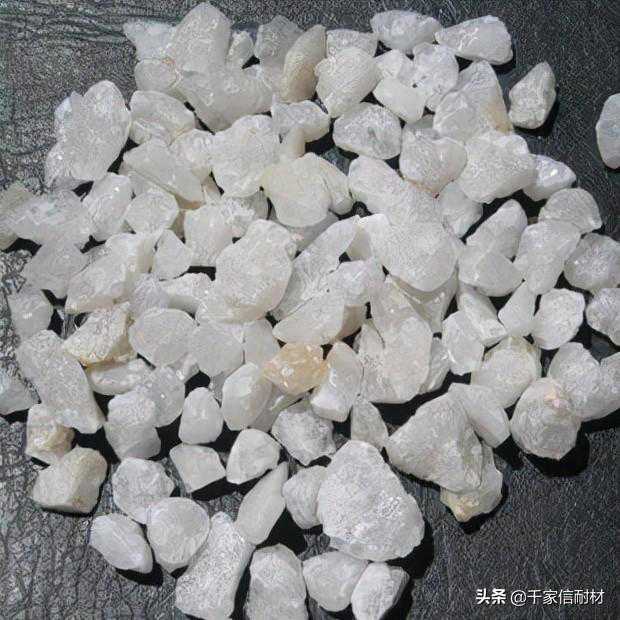 什么是石英砂？