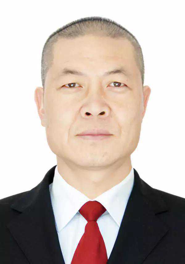 丽江发布18名市管干部任前公示