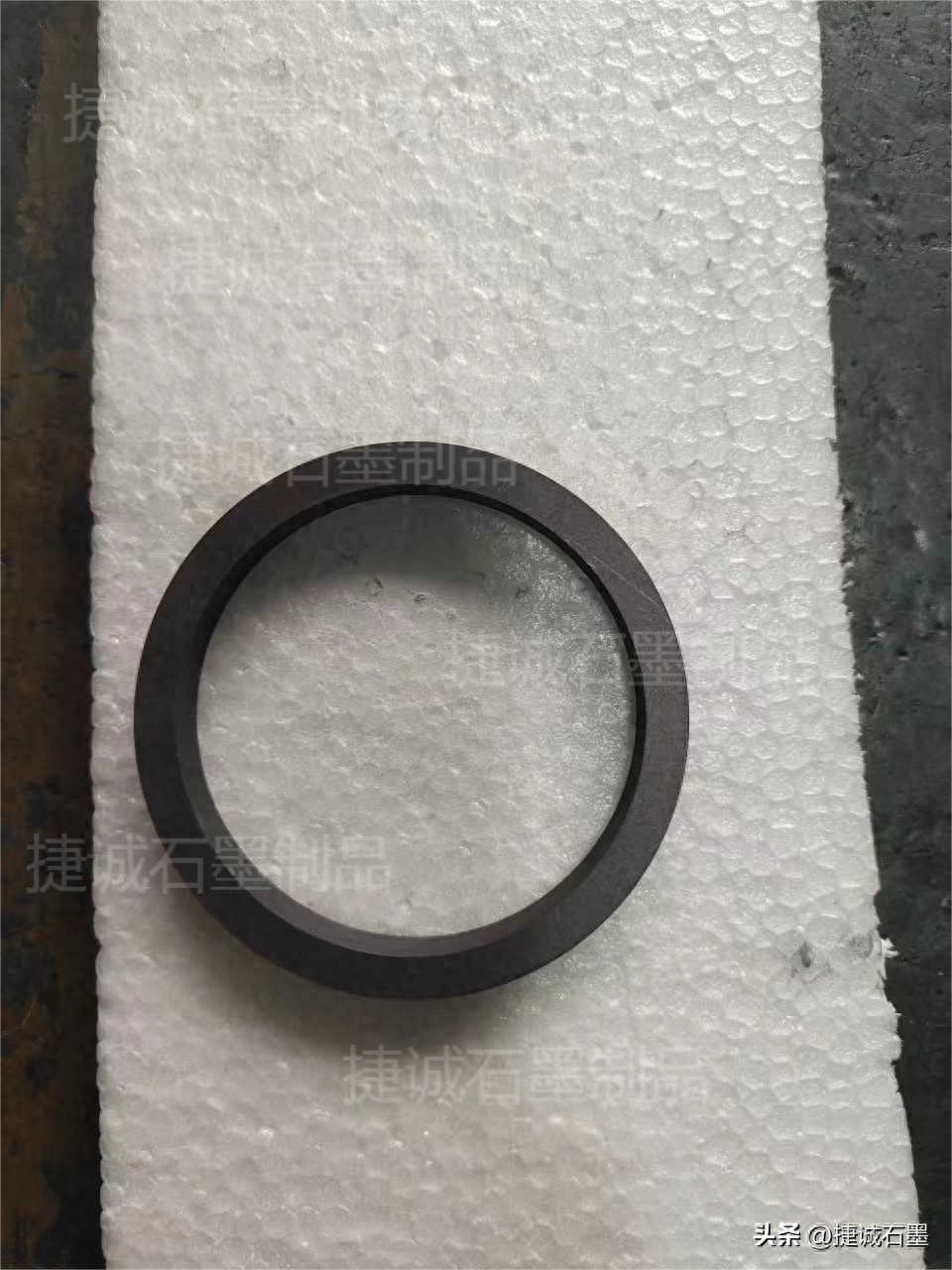 石墨密封圈的原理及应用是什么？