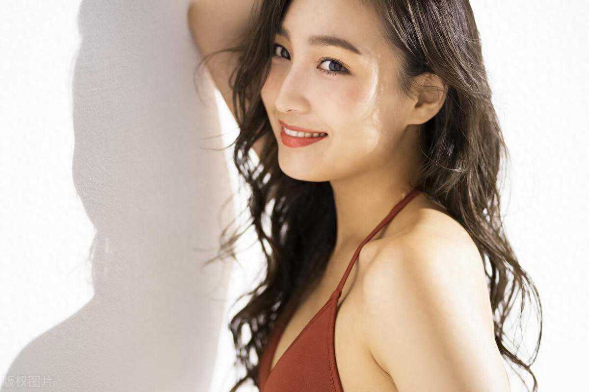 感性与理性的教育：从感觉到思维的转变
